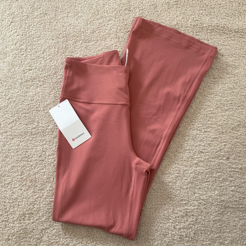 NWT Lululemon Groove Pant Flare - Picture 2 of 6